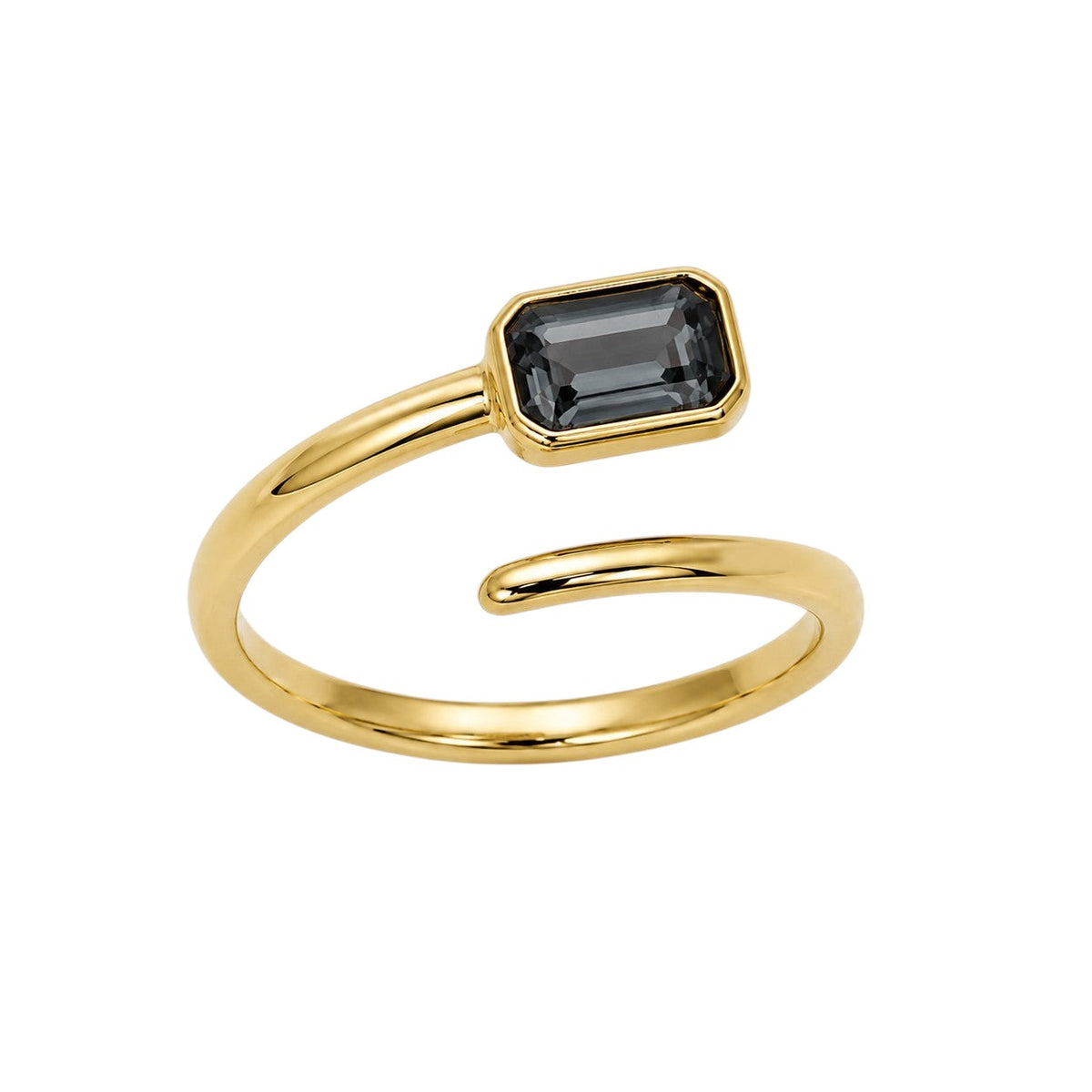 Anzora Jewel Noir ring featuring a rectangular charcoal-black faceted stone in a polished gold-tone adjustable band.